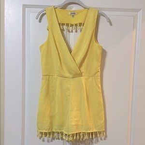 Birdies Yellow Pocket Lined Romper with Tassel‎ Trim, Women’s Medium